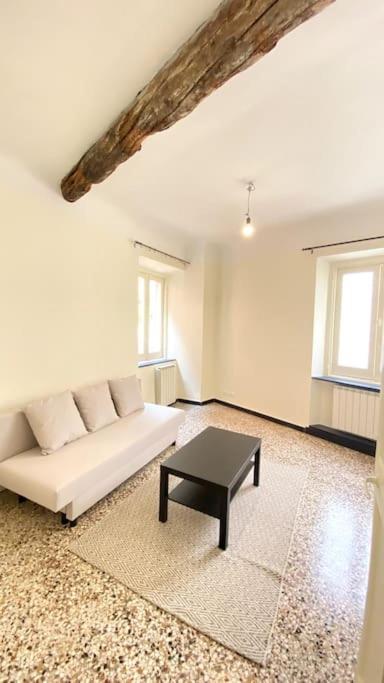 Appartamento A 6 Minuti Da Acquario E Stazione Genoa Exterior photo